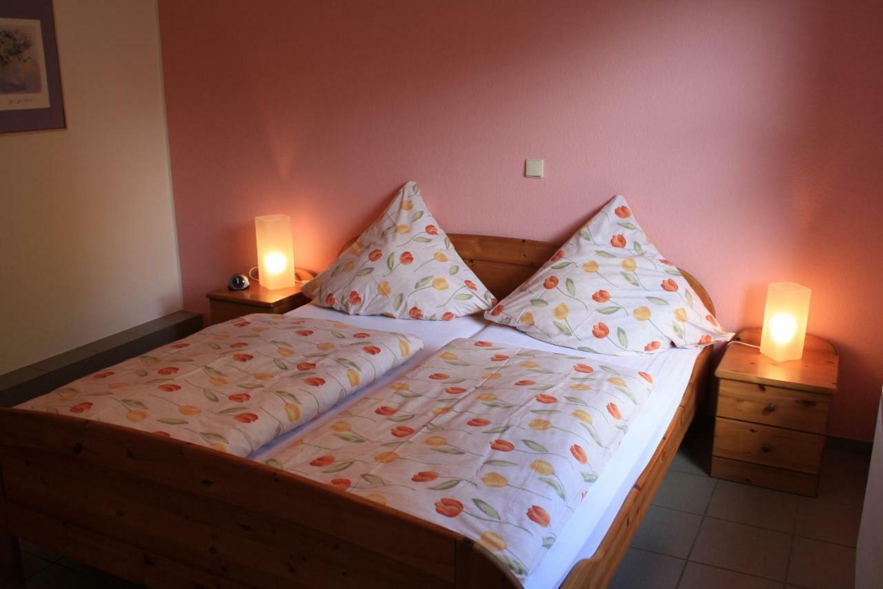 Ferienwohnung Mosella Osann-Monzel Esterno foto