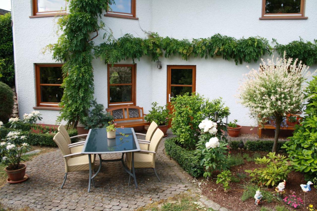 Ferienwohnung Mosella Osann-Monzel Esterno foto